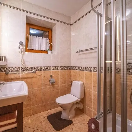 I Pod Reglami * Закопане